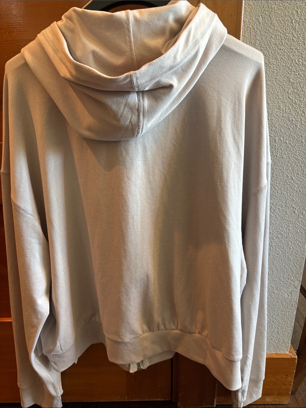 Vuori Neutral Beige Full-Zip Hoodie - Picture 4 of 4